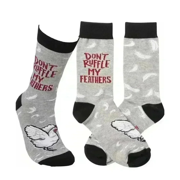 Primitives By Kathy Socks LOL Don't Ruffle My Feathers Funny Chicken Rooster Hen - Picture 1 of 2